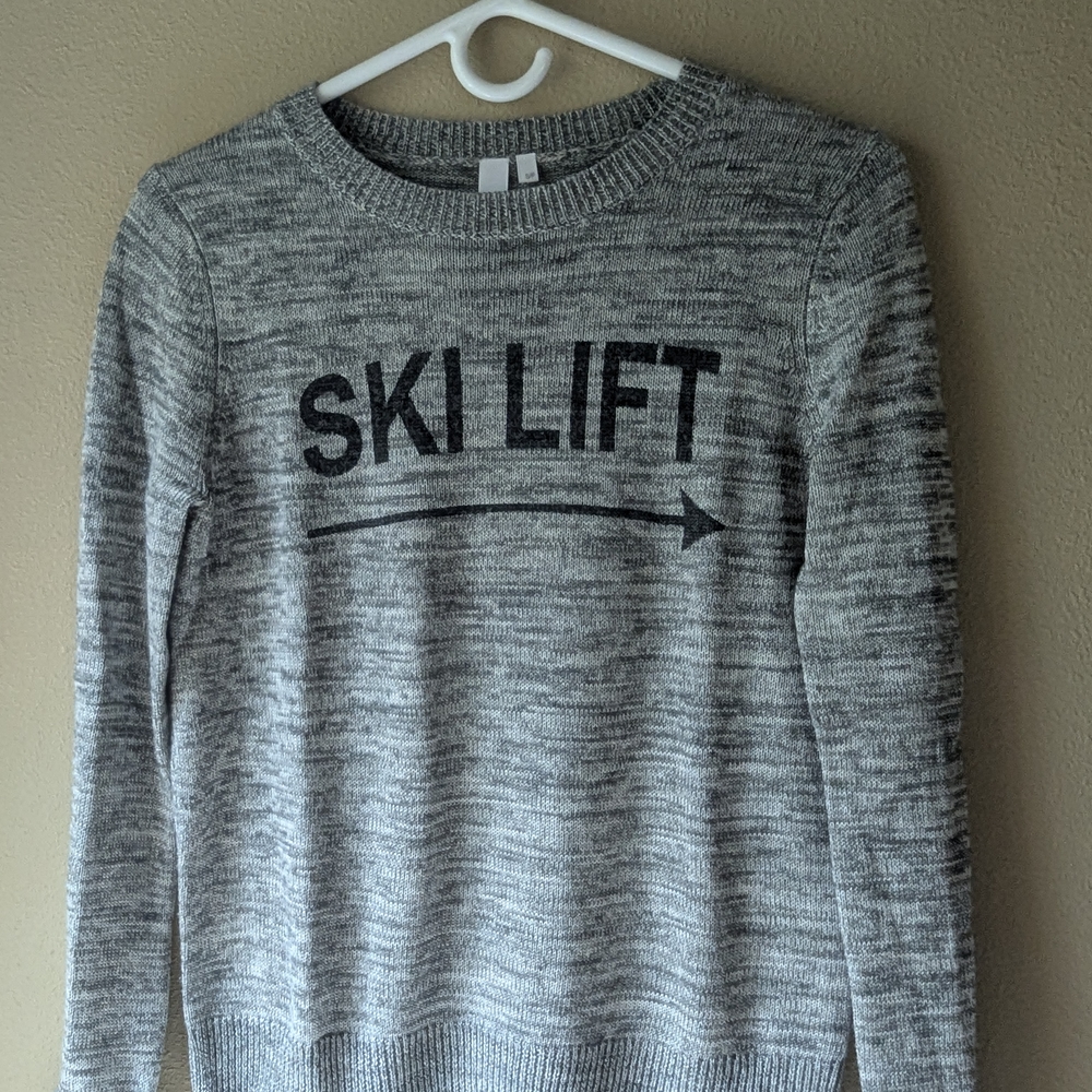 SI-IAE Gray Sweater with Black Text